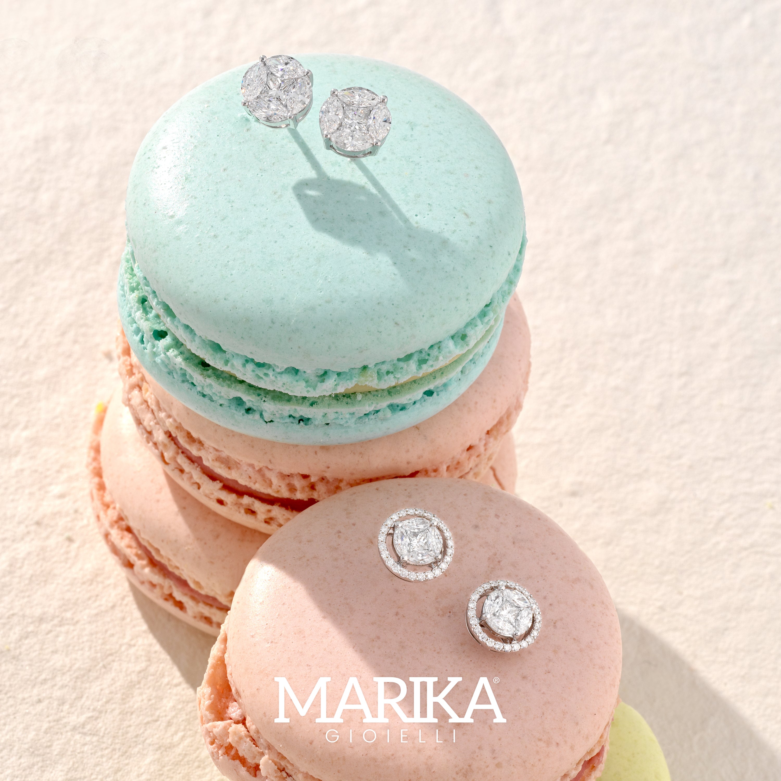 ORECCHINI PUNTO LUCE ILLUSION IN ORO BIANCO 18KT DIAMANTI