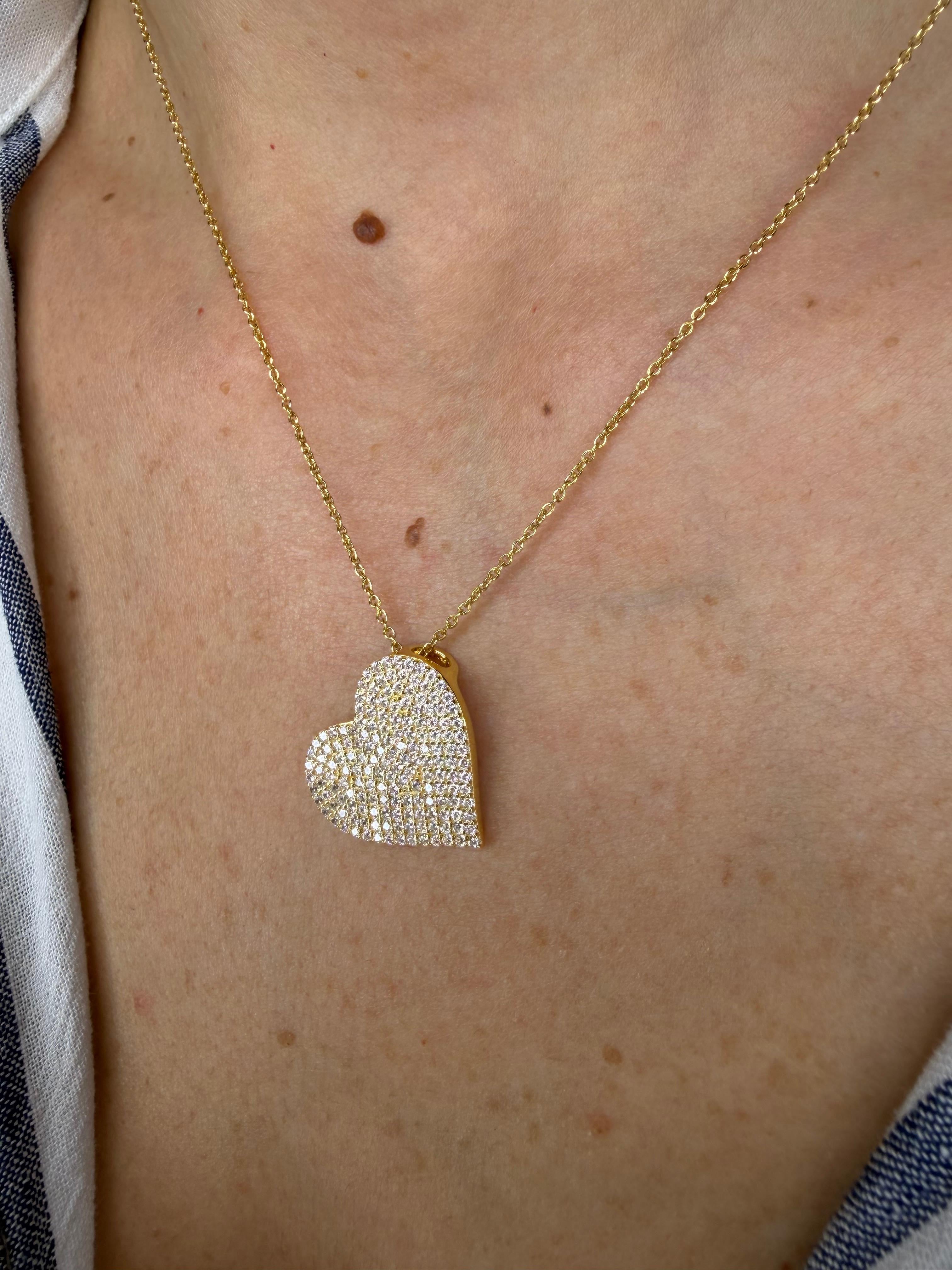 COLLANA CUORE BIG CON ZIRCONI PAVÉ DORATA IN ARGENTO 925