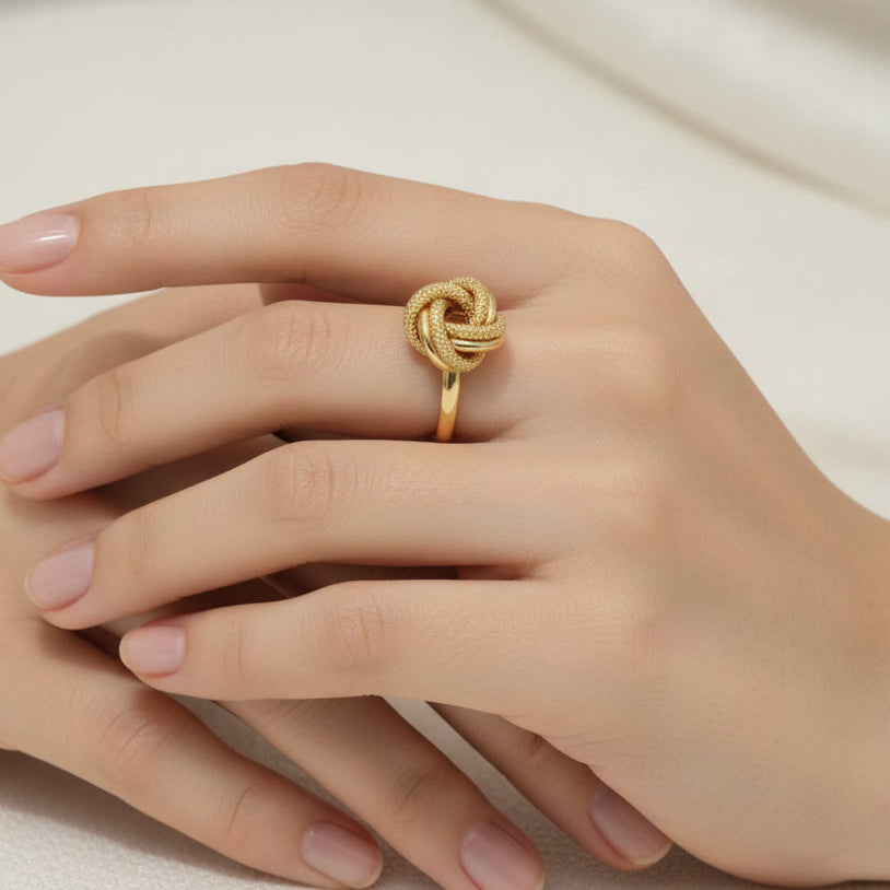 Anello nodo intrecciato in oro giallo 18KT (750) – Made in Italy