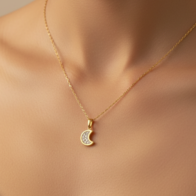 Collana con ciondolo luna e zirconi in oro giallo 18KT (750) – Made in Italy