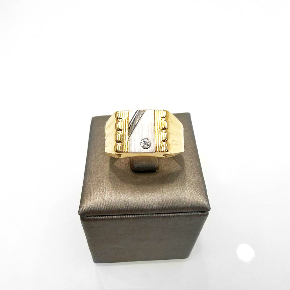 Anello uomo in oro giallo e bianco 18KT (750) – Made in Italy