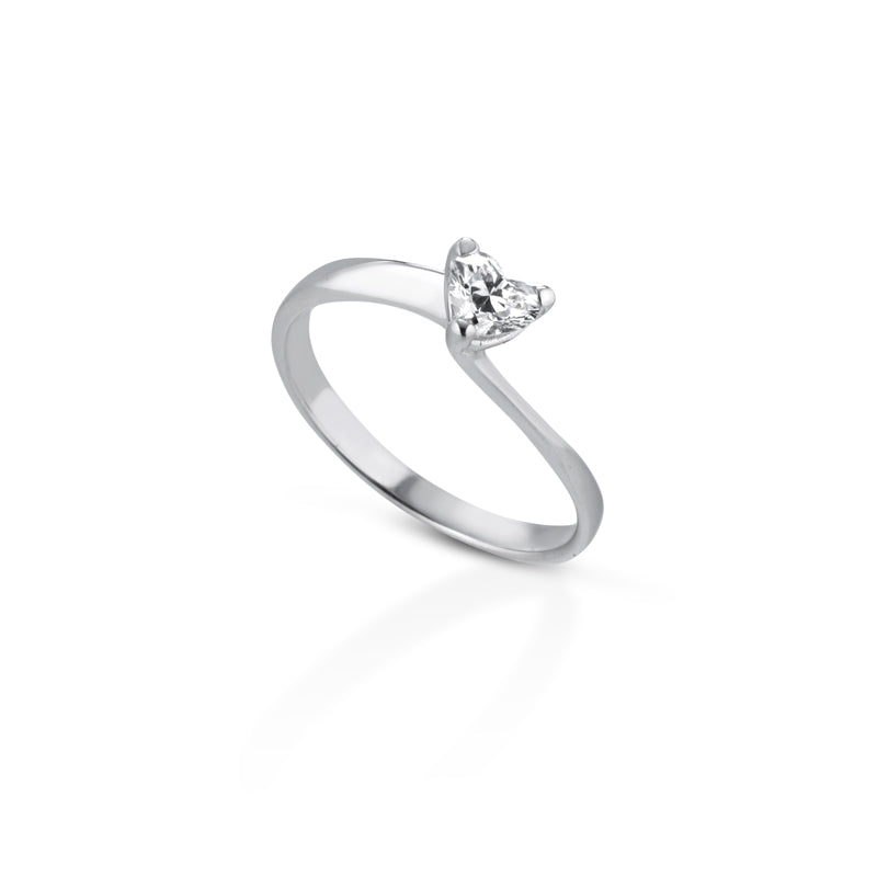 ANELLO SOLITARIO IN ORO BIANCO 18 CARATI CON DIAMANTE CUORE