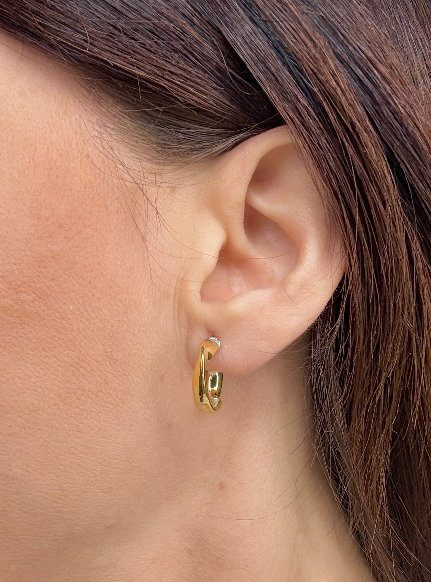 ORECCHINI CERCHIO INTRECCIATO IN ARGENTO 925 DORATO