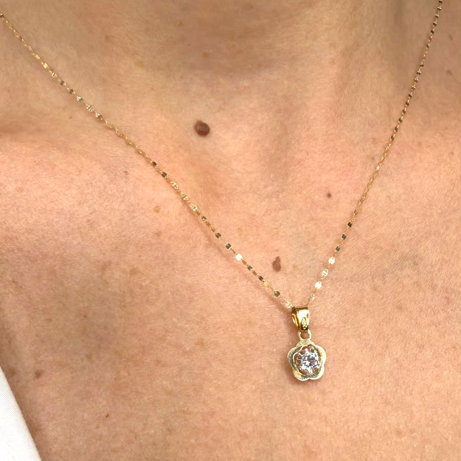 Collana con fiore e zircone in oro giallo 18 KT (750)