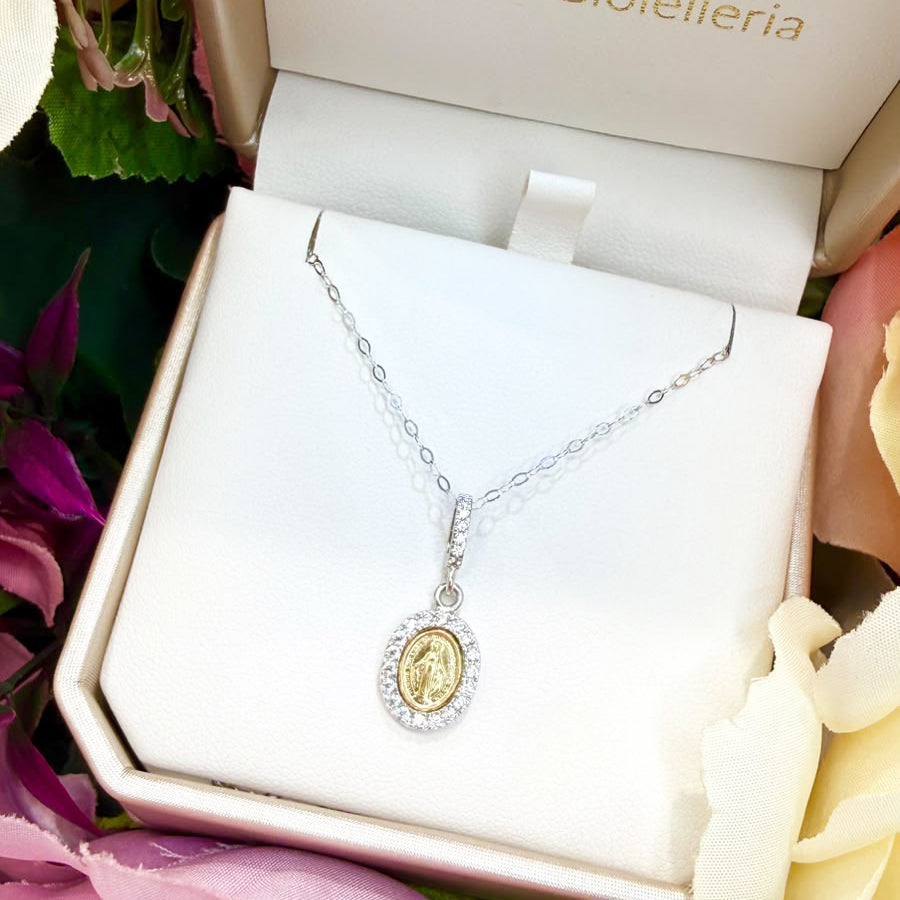 COLLANA CON MEDAGLIA MADONNA BICOLORE E ZIRCONI IN ORO 18 KT