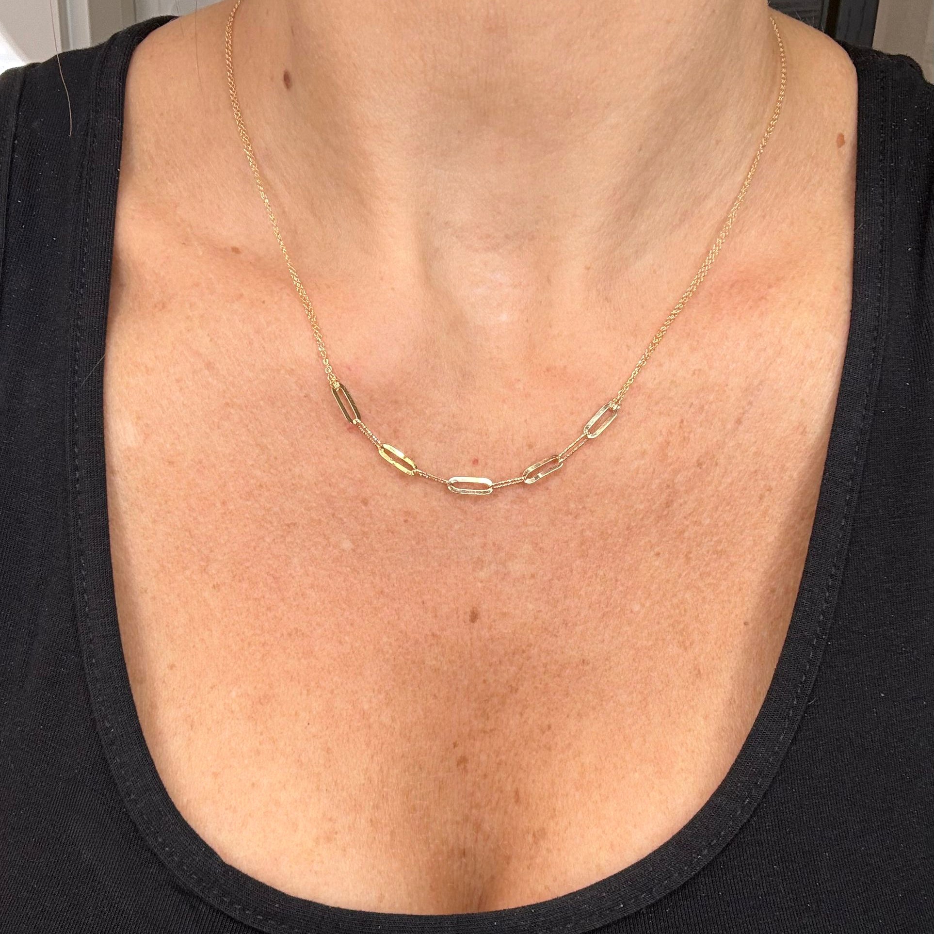 Collana in Oro Giallo 18 KT con Elementi Geometrici