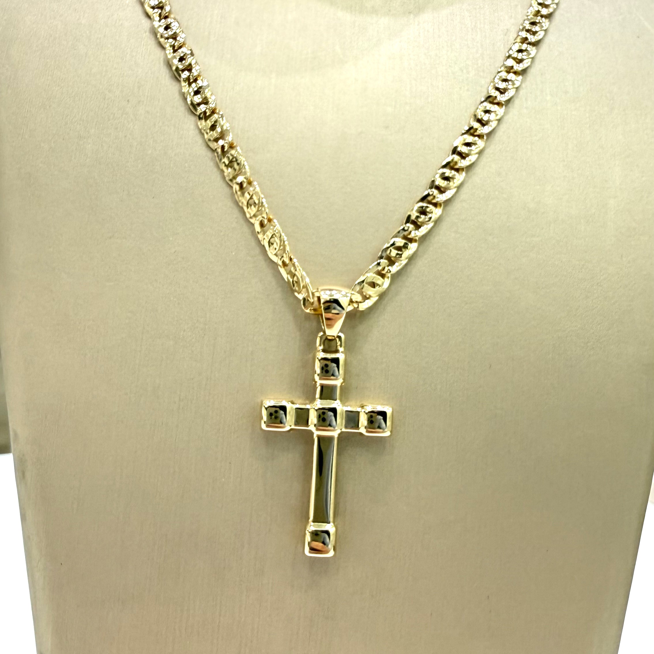 Collana con Croce in Oro Giallo 18 KT