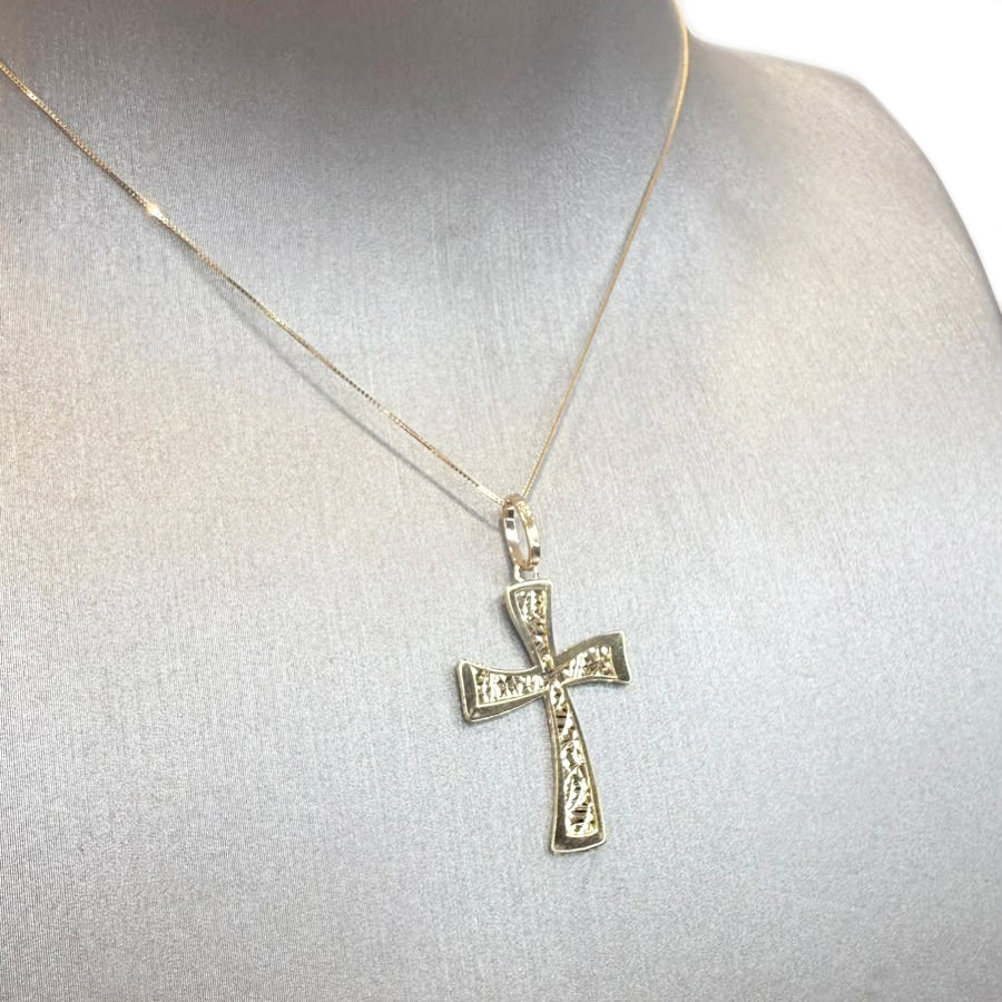 Croce diamantata in oro giallo 18 KT (750)