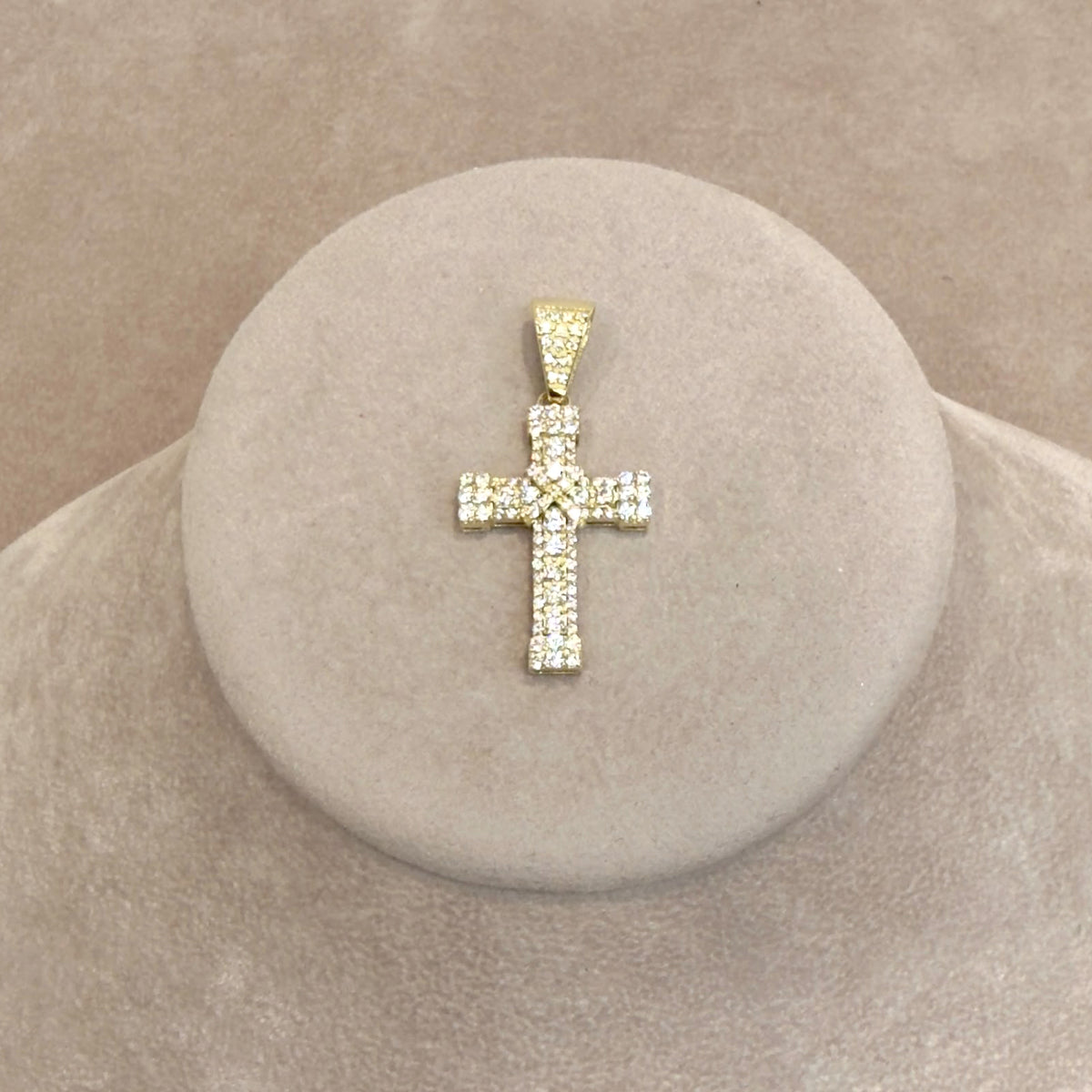 PENDENTE CROCE UOMO IN ORO GIALLO 18 KT (750) CON ZIRCONI