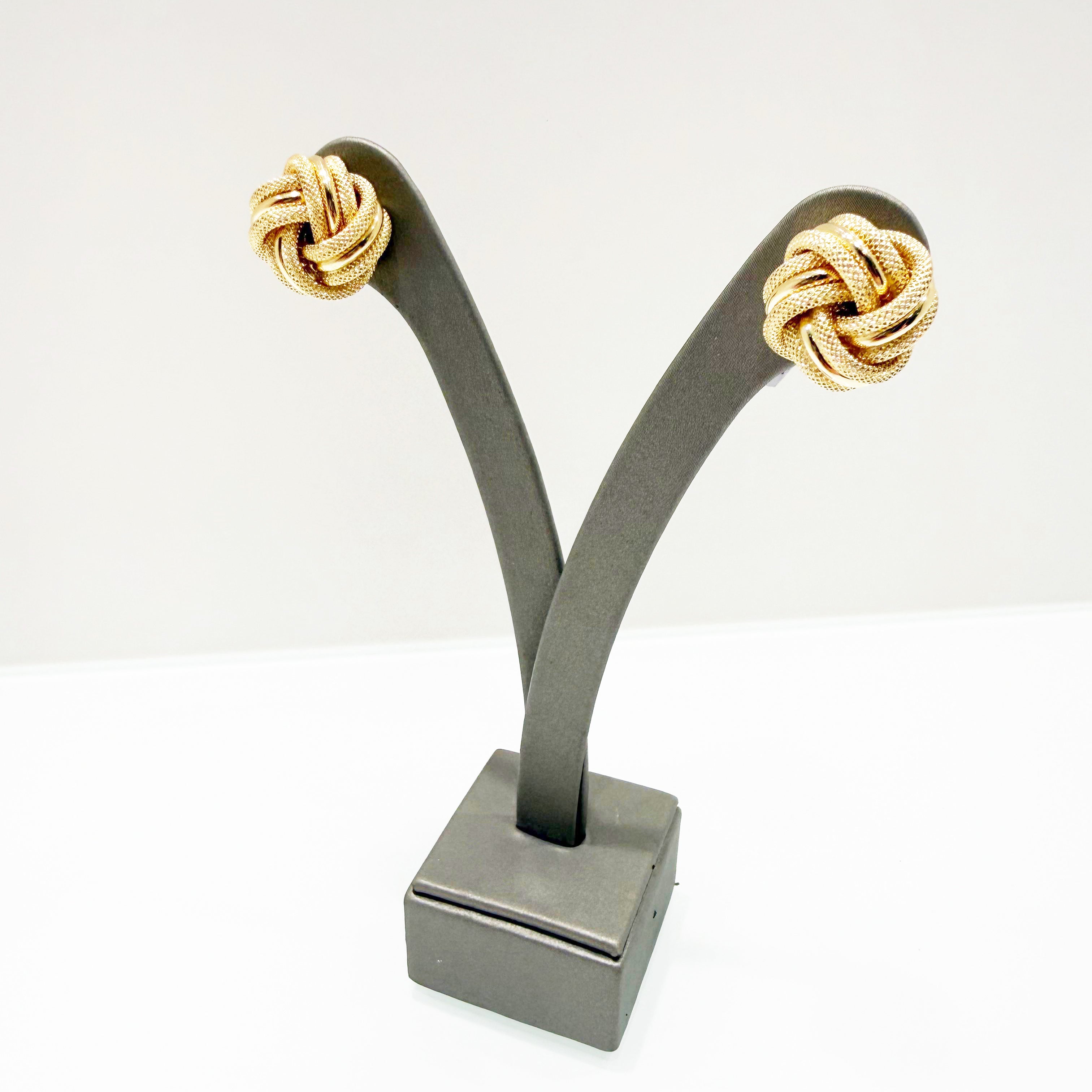 Orecchini nodo intrecciato in oro giallo 18KT (750) – Made in Italy