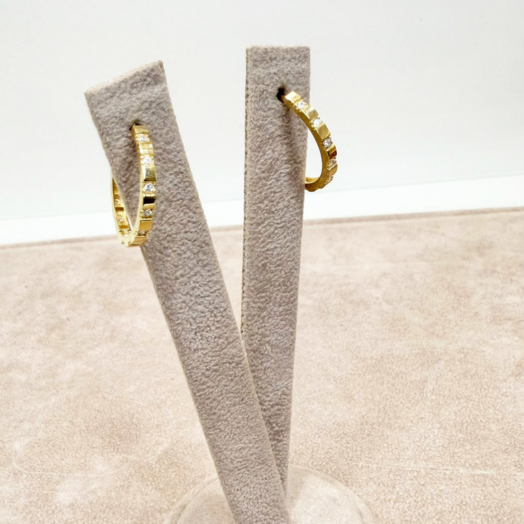 ORECCHINI A CERCHIO CON ZIRCONI IN ORO GIALLO 18 KT (750)