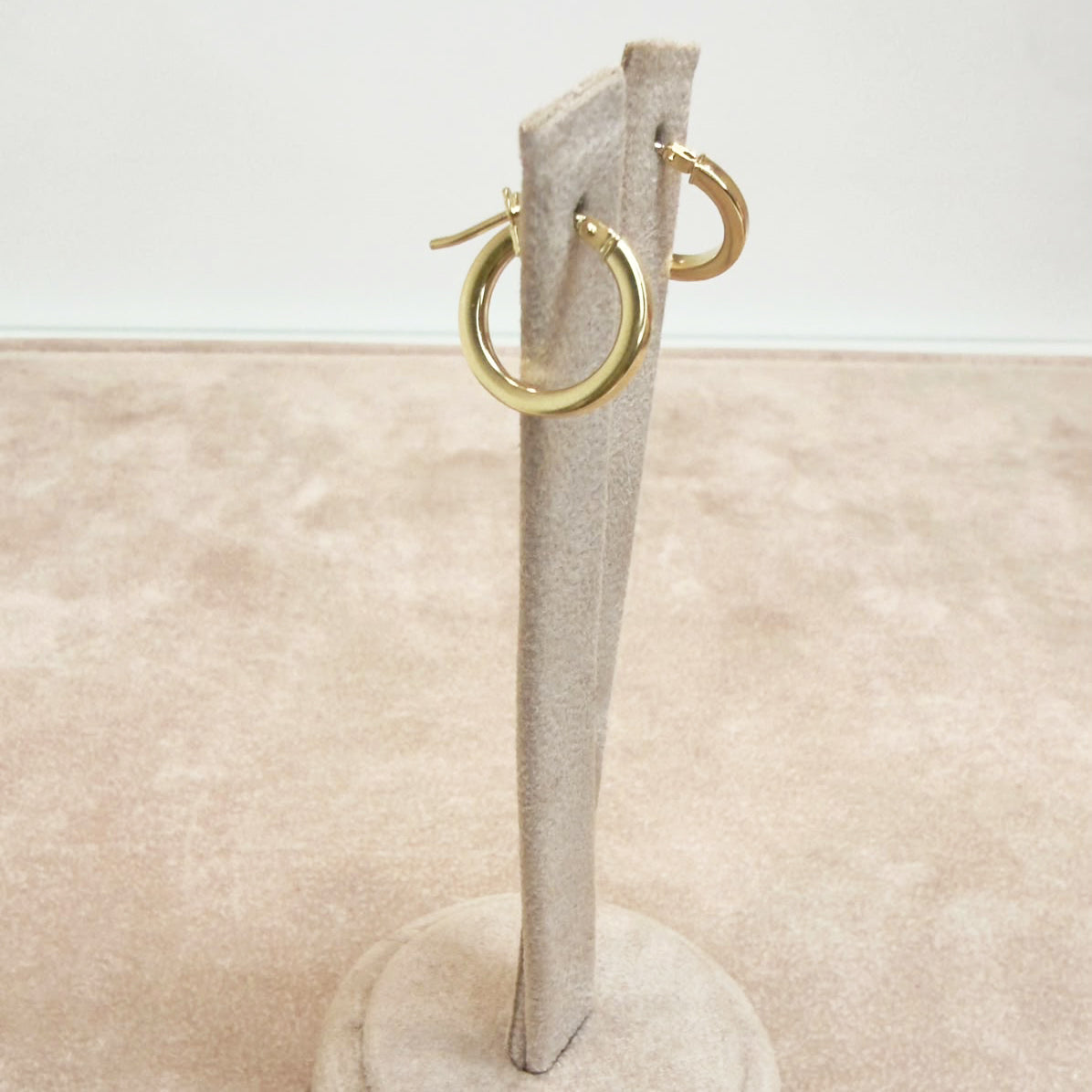 ORECCHINI A CERCHIO IN ORO GIALLO 18 KT (750)