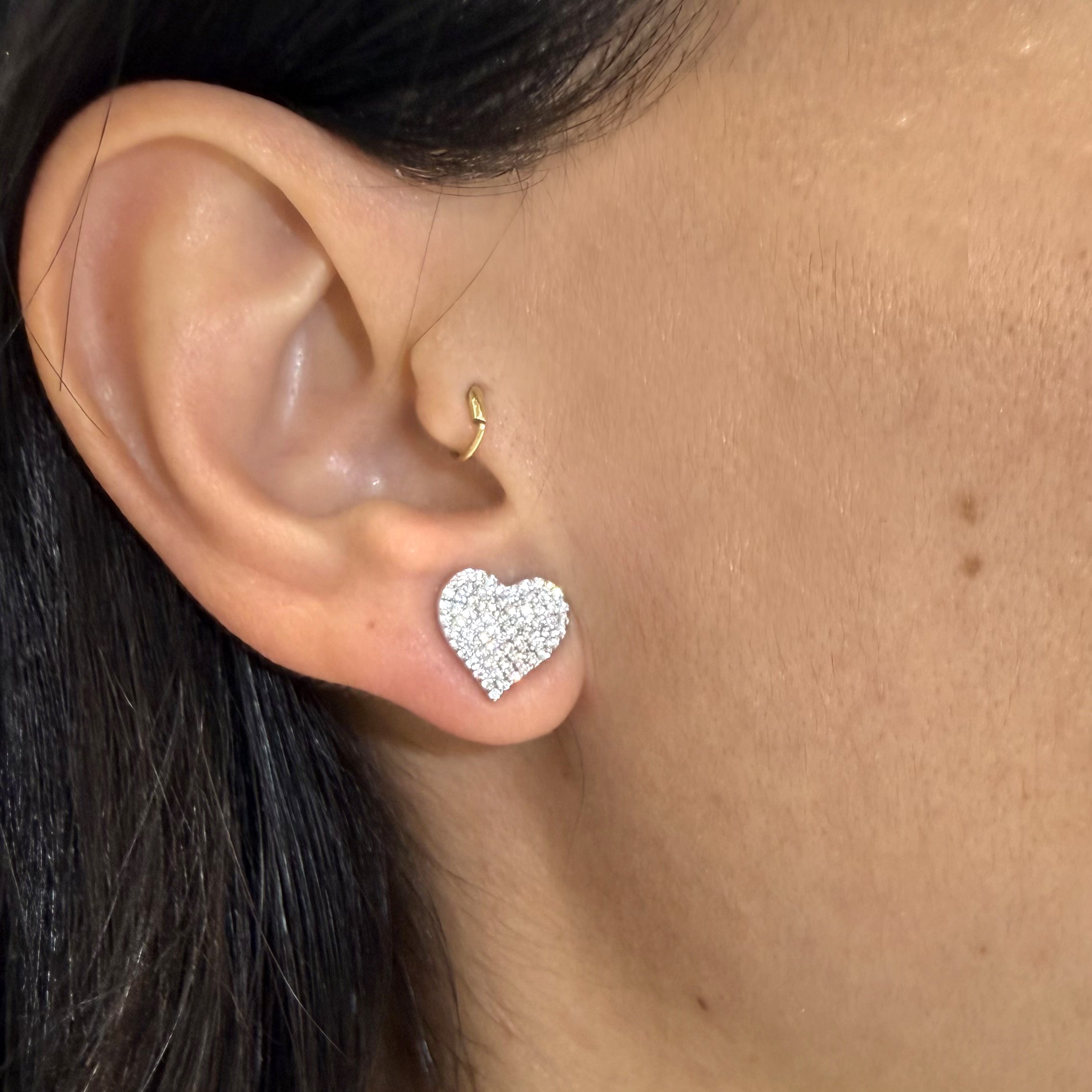 ORECCHINI CUORE CON ZIRCONI PAVÉ IN ARGENTO 925