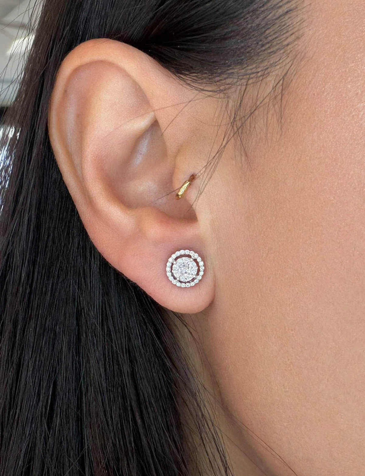 ORECCHINI PUNTO LUCE ILLUSION IN ORO BIANCO 18KT DIAMANTI