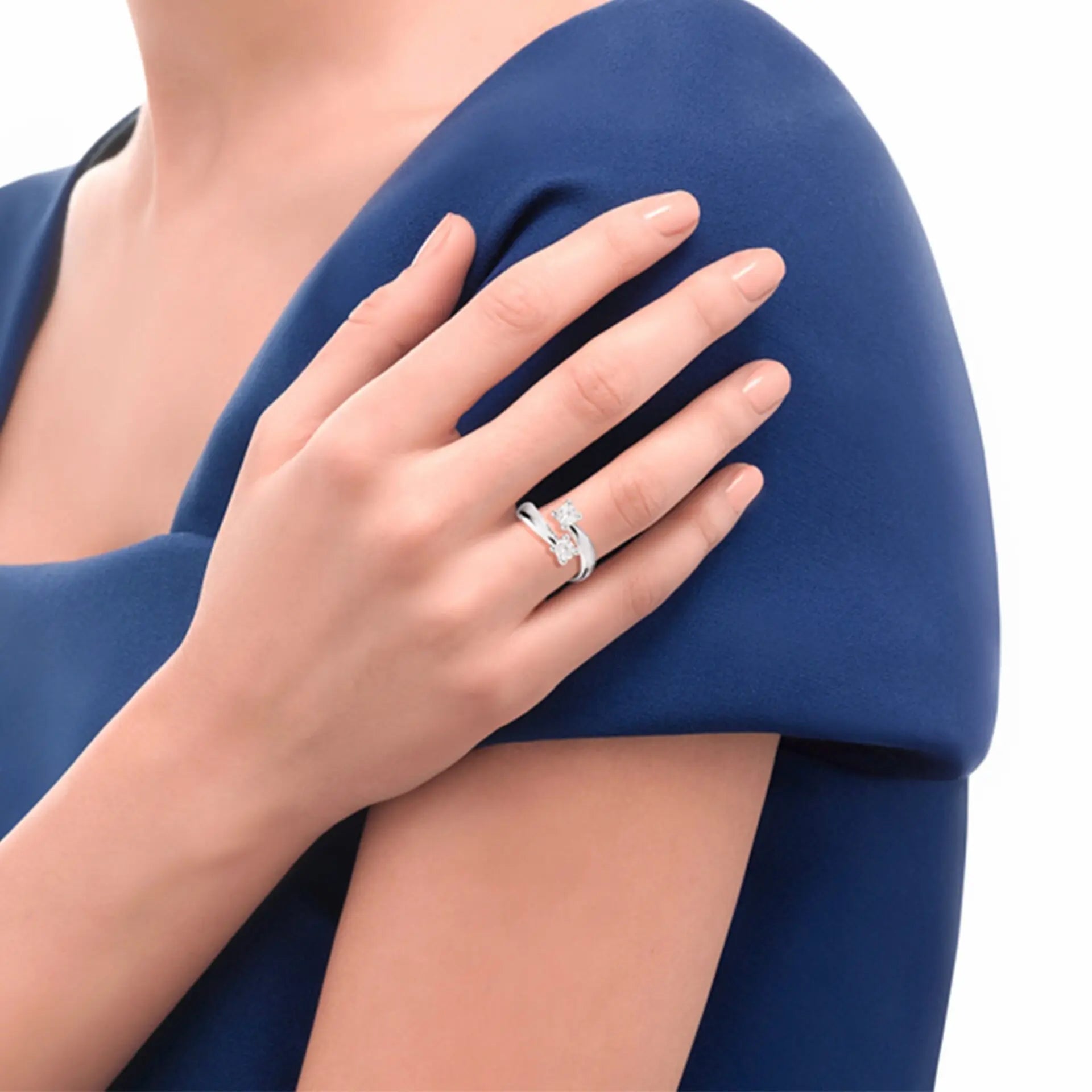 ANELLO CONTRARIÉ RECARLO ETERNITY IN ORO 18KT E DIAMANTI