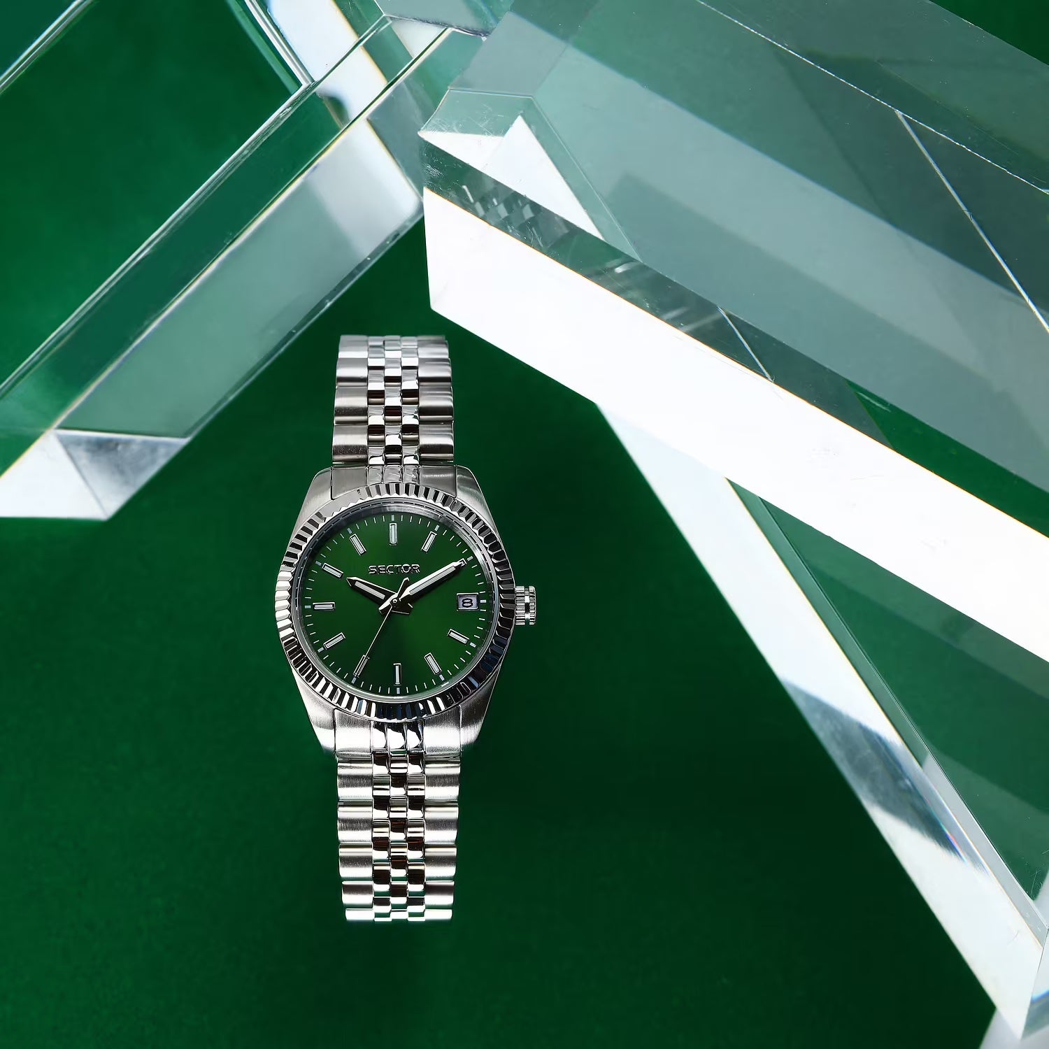 R3253240513