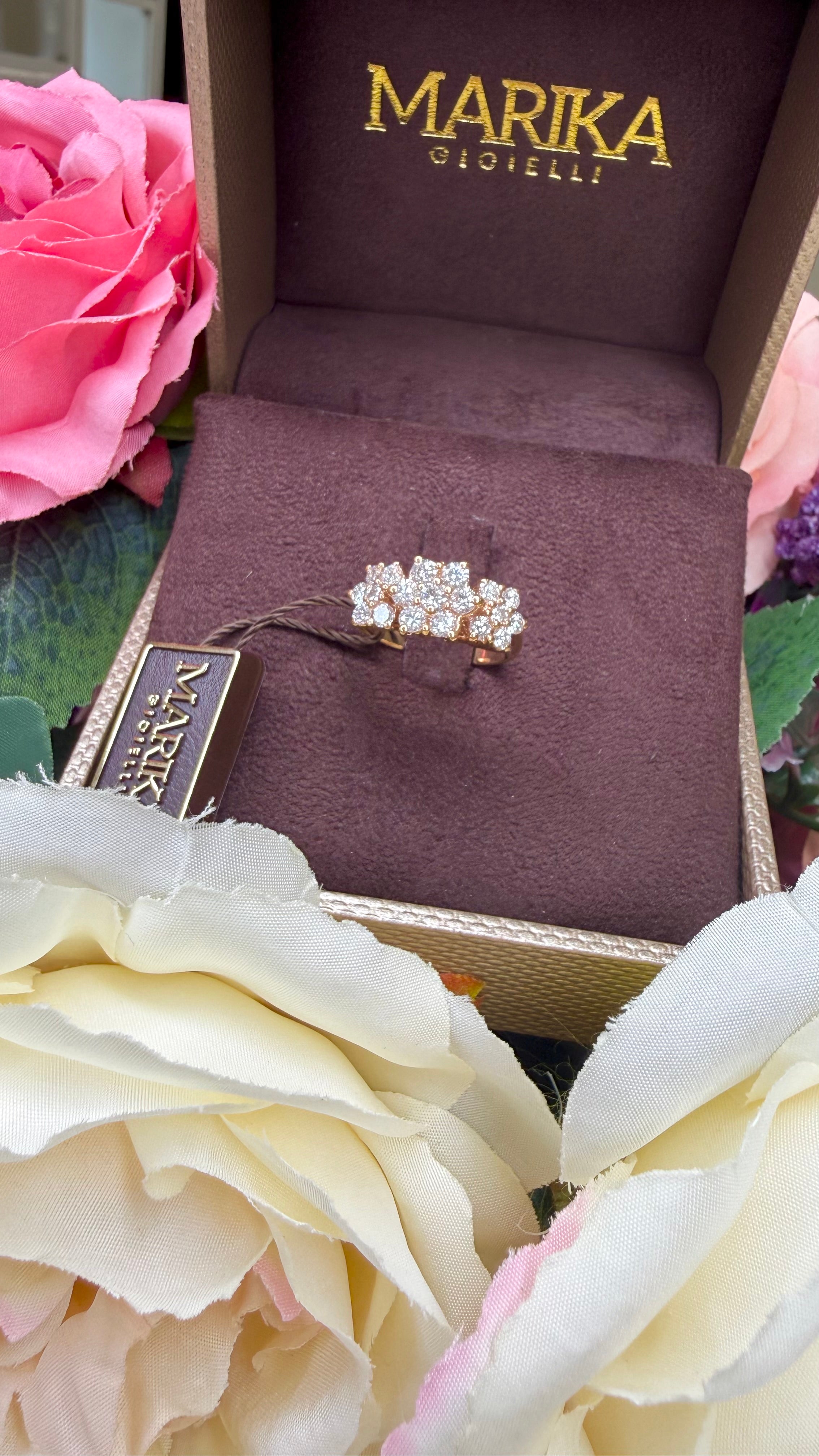 ANELLO IN ORO ROSA 18 CARATI CON DIAMANTI TAGLIO BRILLANTE