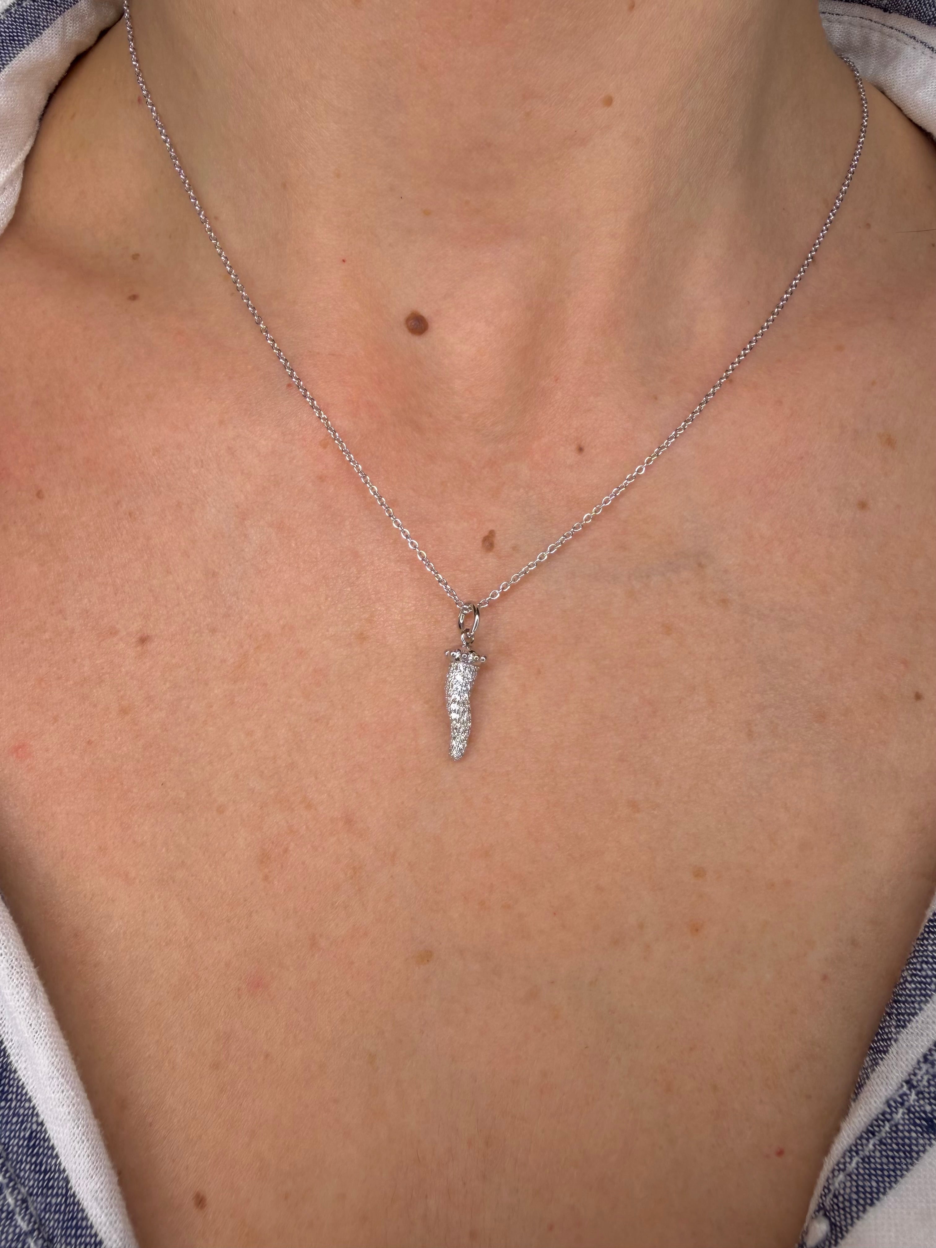 COLLANA CORNO CON ZIRCONI PAVÉ IN ARGENTO 925