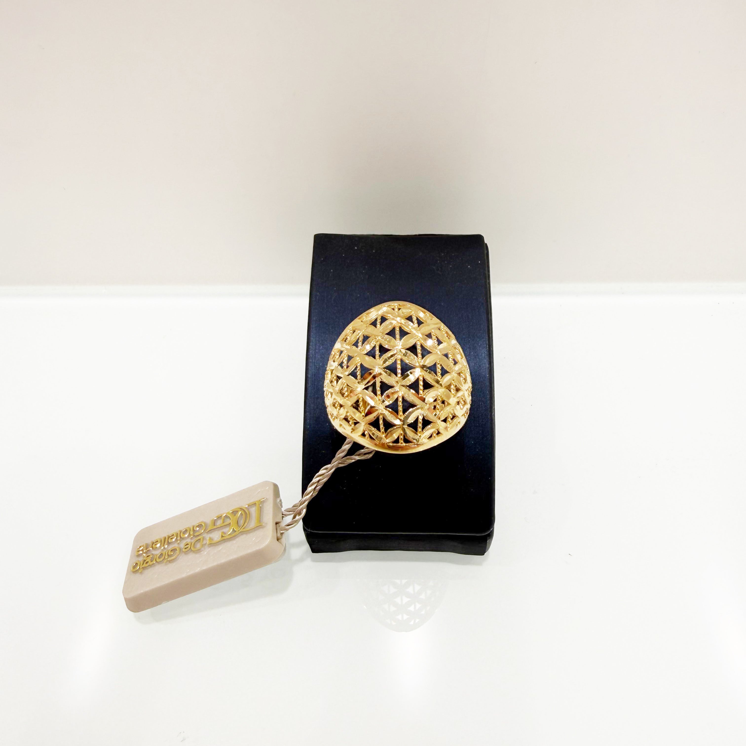 Anello traforato in oro giallo 18KT (750) design intrecciato – Made in Italy