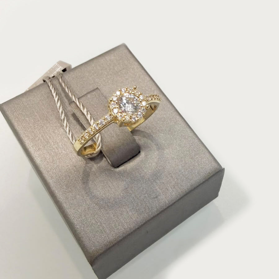 Anello Solitario Halo in Oro Giallo 18 KT con Zirconi