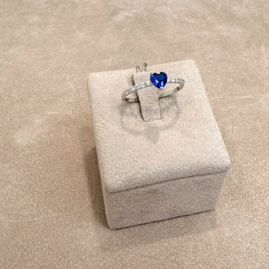 Anello Cuore Blu con Zirconi in Oro Bianco 18 KT