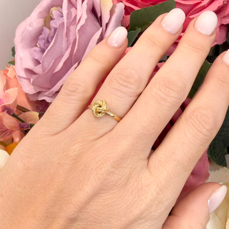 Anello Nodo in Oro Giallo 18 KT
