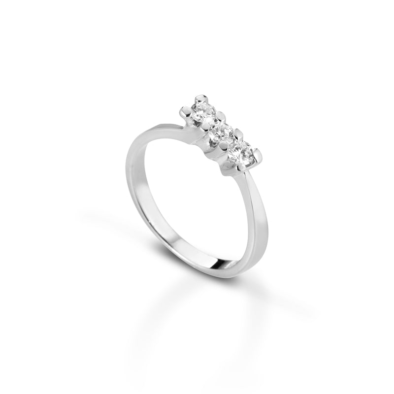 ANELLO TRILOGY IN ORO BIANCO 18 CARATI E DIAMANTI