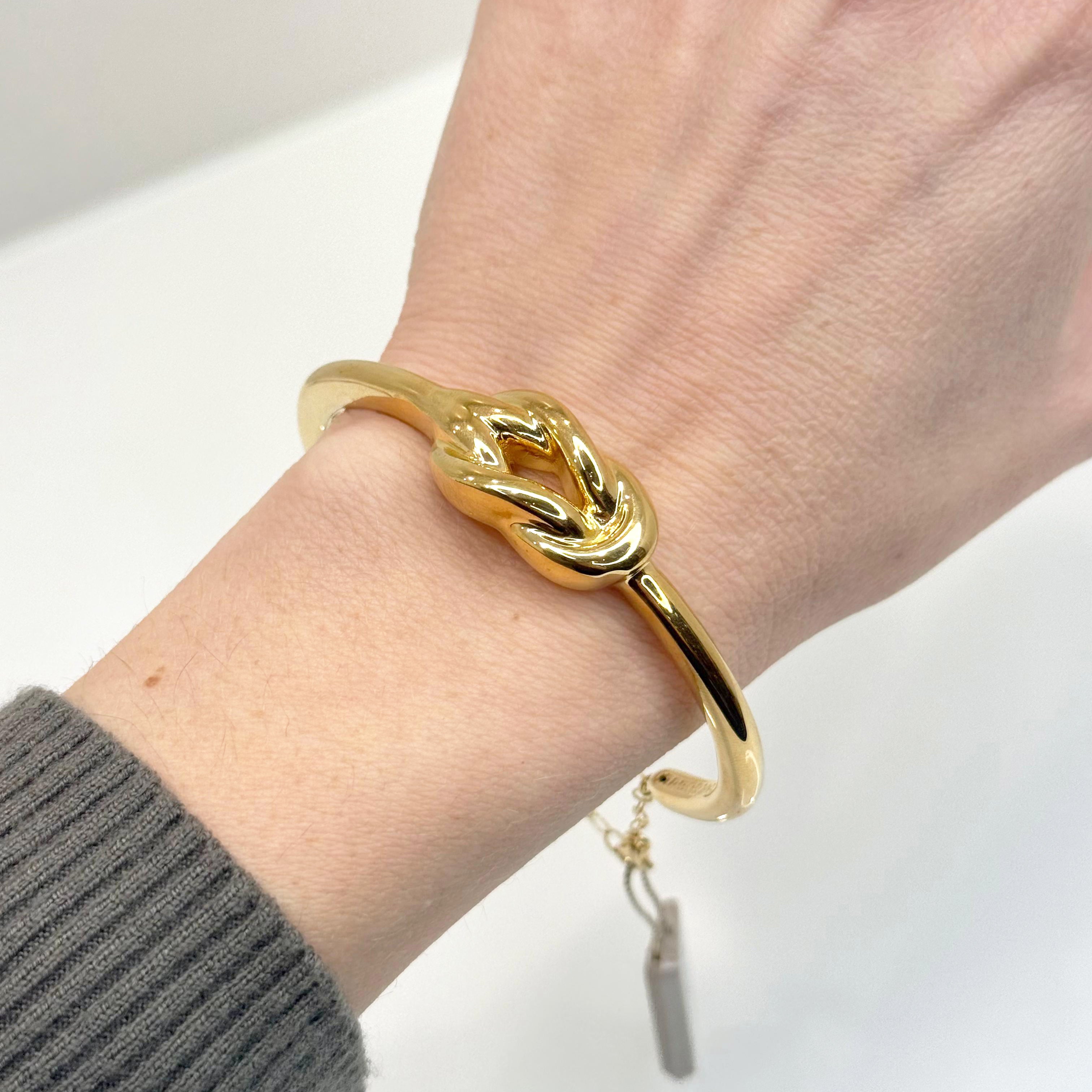 Bracciale rigido con nodo in oro giallo 18KT (750) – Made in Italy