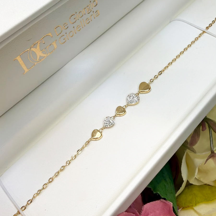 Bracciale cuori con zirconi in oro giallo 18 KT (750)