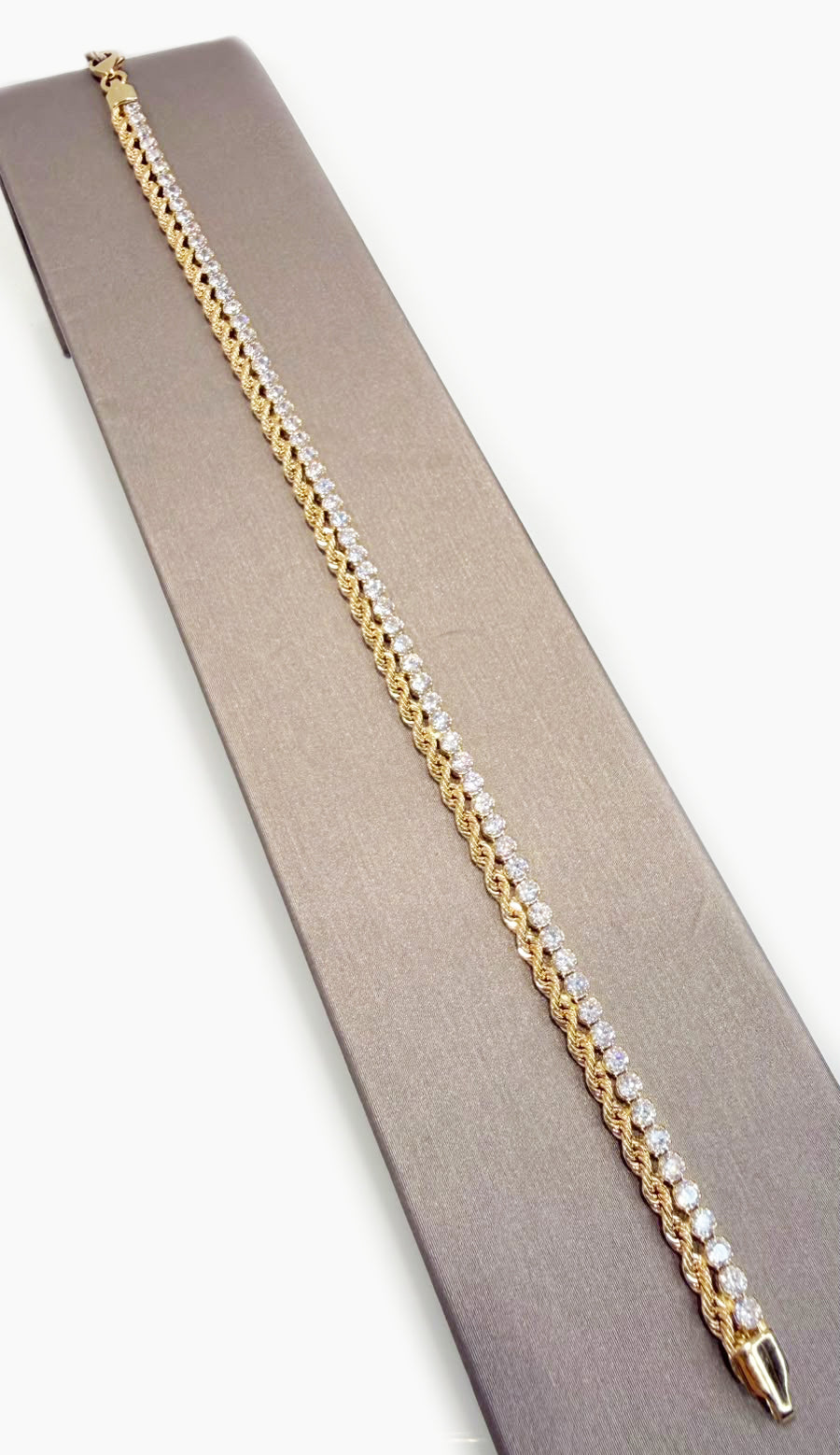 Bracciale Tennis con Zirconi in Oro Giallo 18 KT (750)