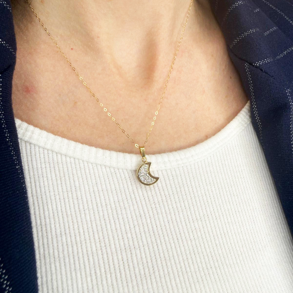 Collana con ciondolo luna e zirconi in oro giallo 18KT (750) – Made in Italy