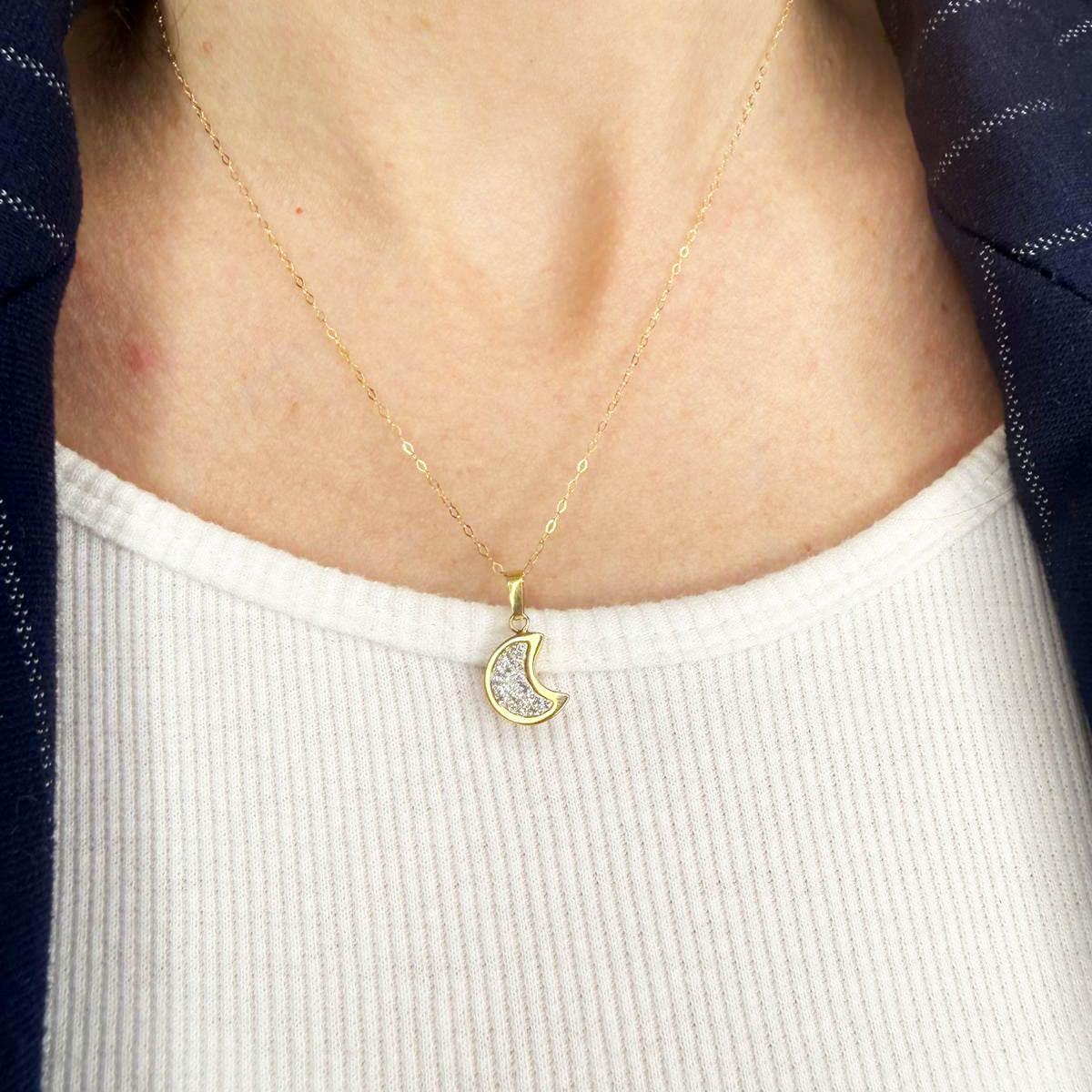 Collana con ciondolo luna e zirconi in oro giallo 18KT (750) – Made in Italy