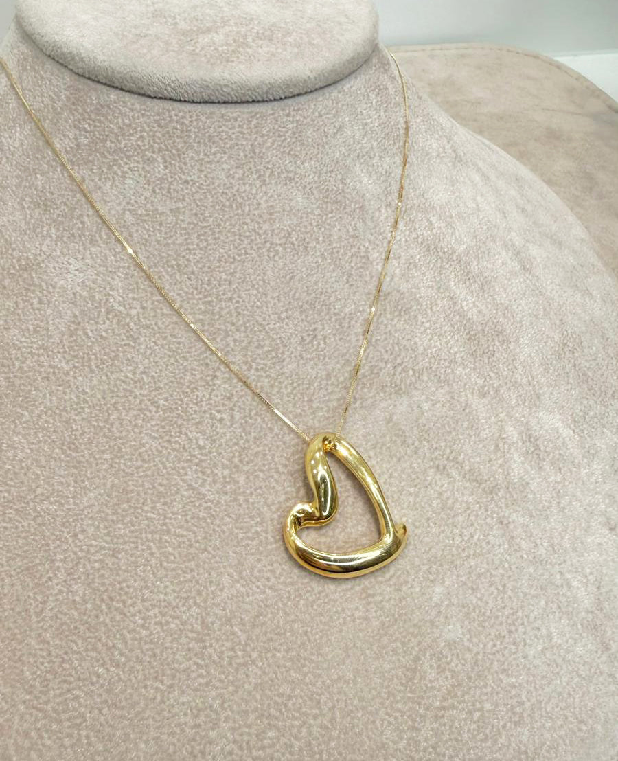 Collana con Ciondolo Cuore Stilizzato in Oro Giallo 18 KT