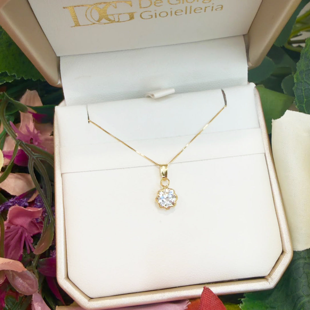 COLLANA IN ORO GIALLO 18 KT (750) CON PENDENTE PUNTO LUCE E ZIRCONI