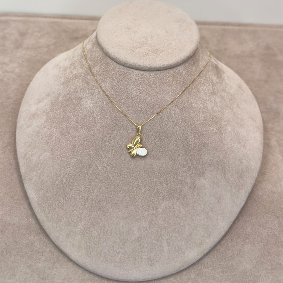 COLLANA IN ORO GIALLO 18 KT (750) CON FARFALLA BICOLORE E ZIRCONI