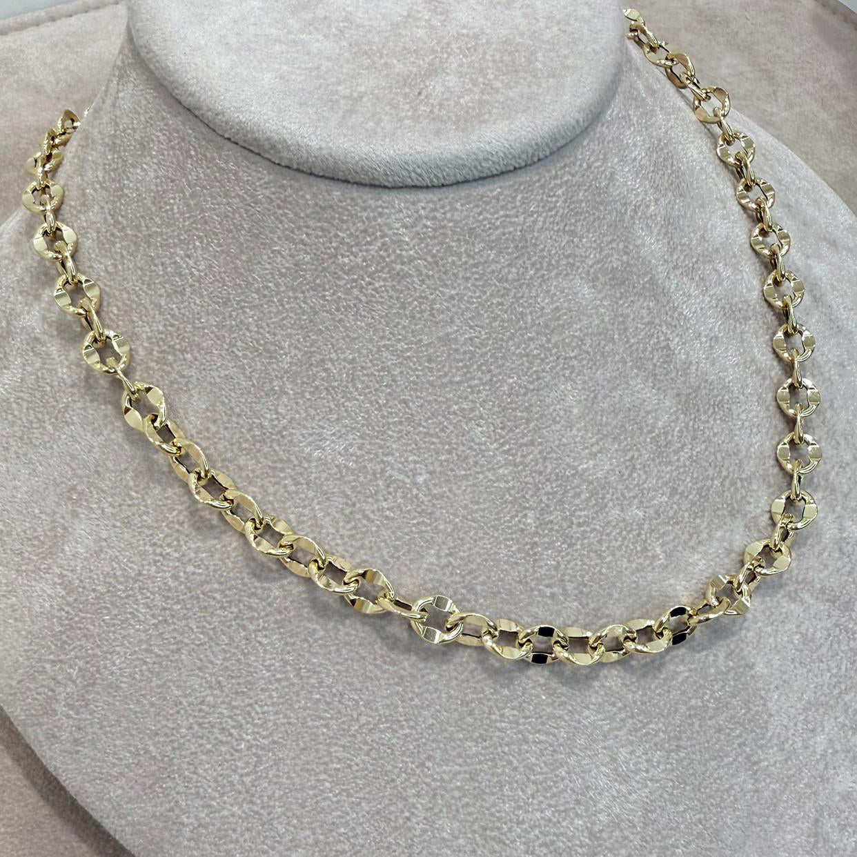 Collana con Maglie Lavorate e Diamantate in Oro Giallo 18 KT