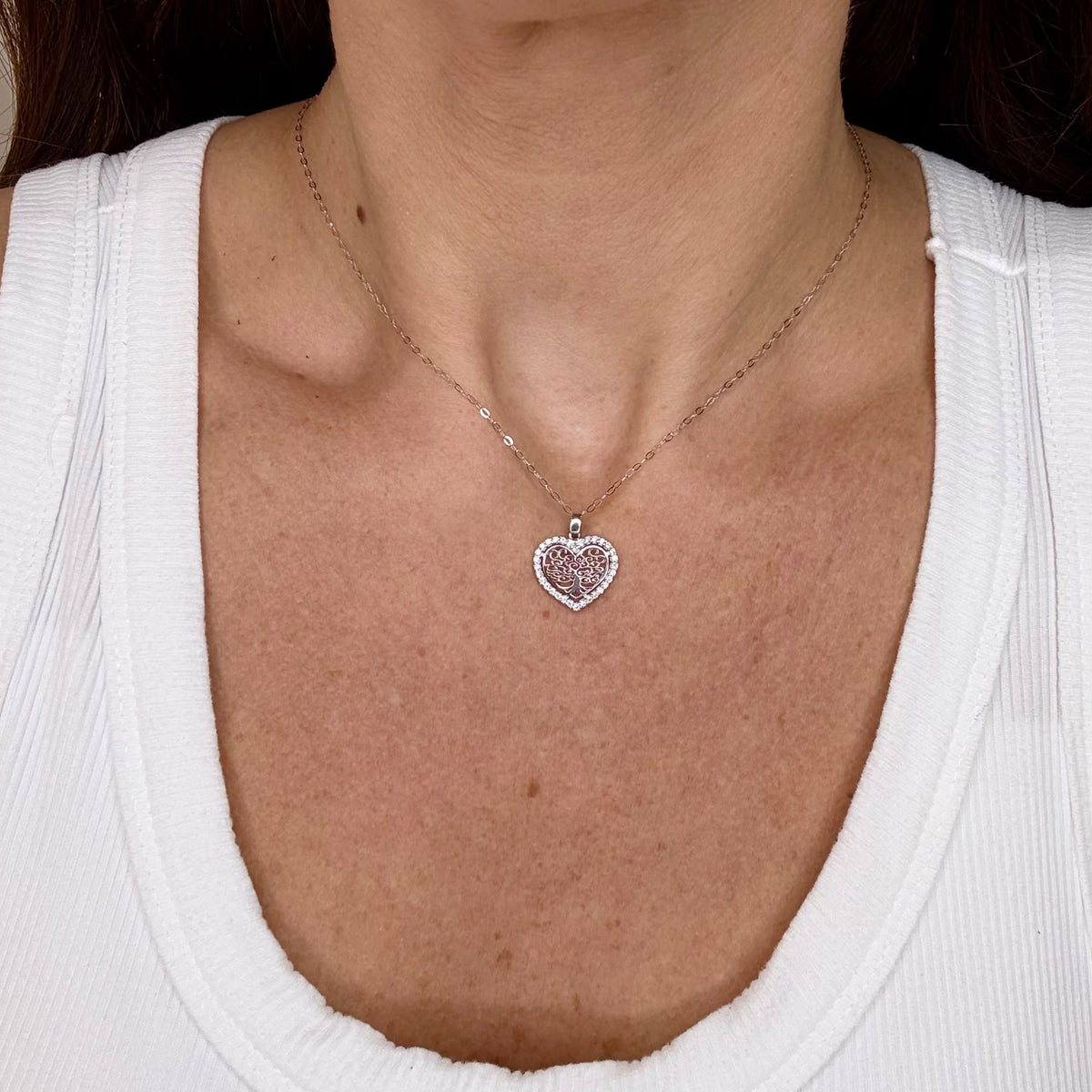 COLLANA CON PENDENTE CUORE ALBERO DELLA VITA E ZIRCONI IN ORO BIANCO 18 KT