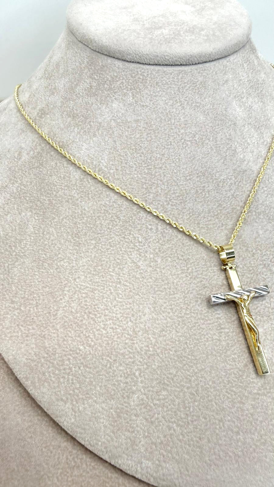 Collana da Uomo con Crocifisso Bicolore in Oro 18 KT