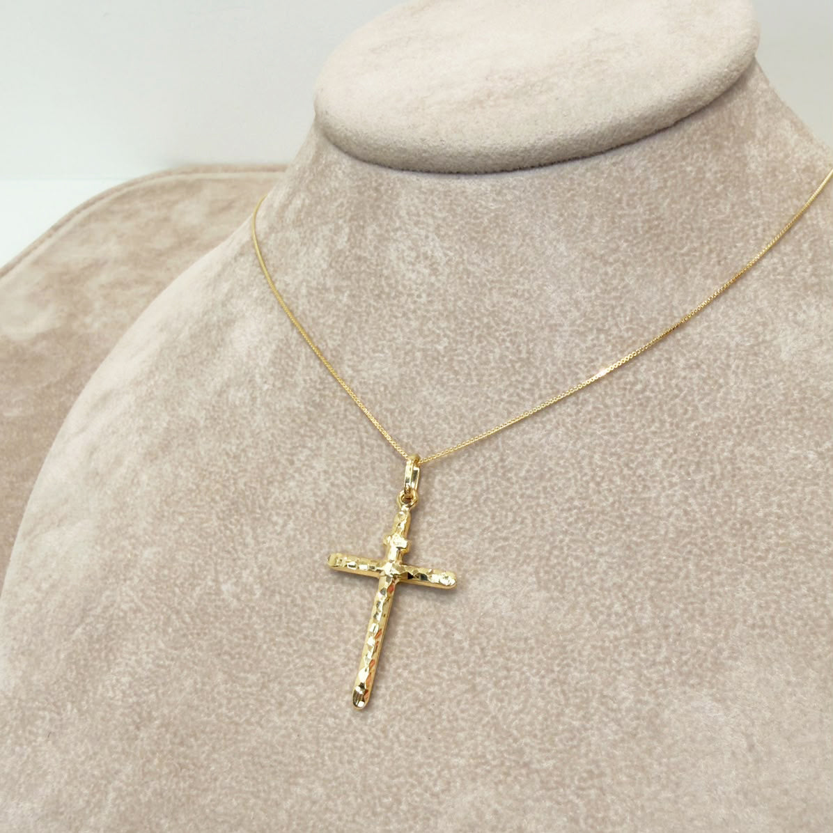 Collana Uomo con Croce Diamantata in Oro Giallo 18 KT (750)