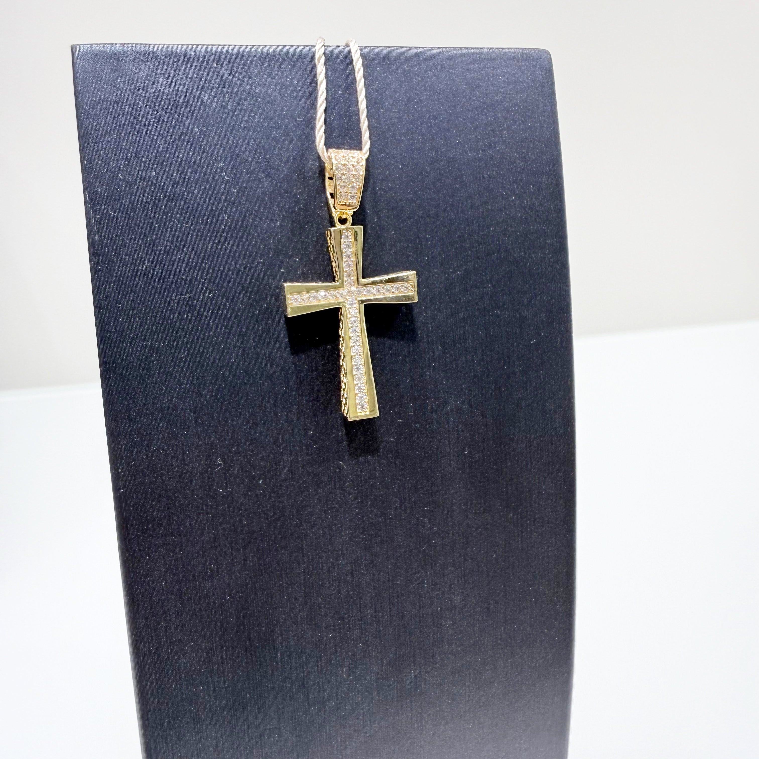 Ciondolo croce pavé di zirconi in oro giallo 18KT (750) – Made in Italy