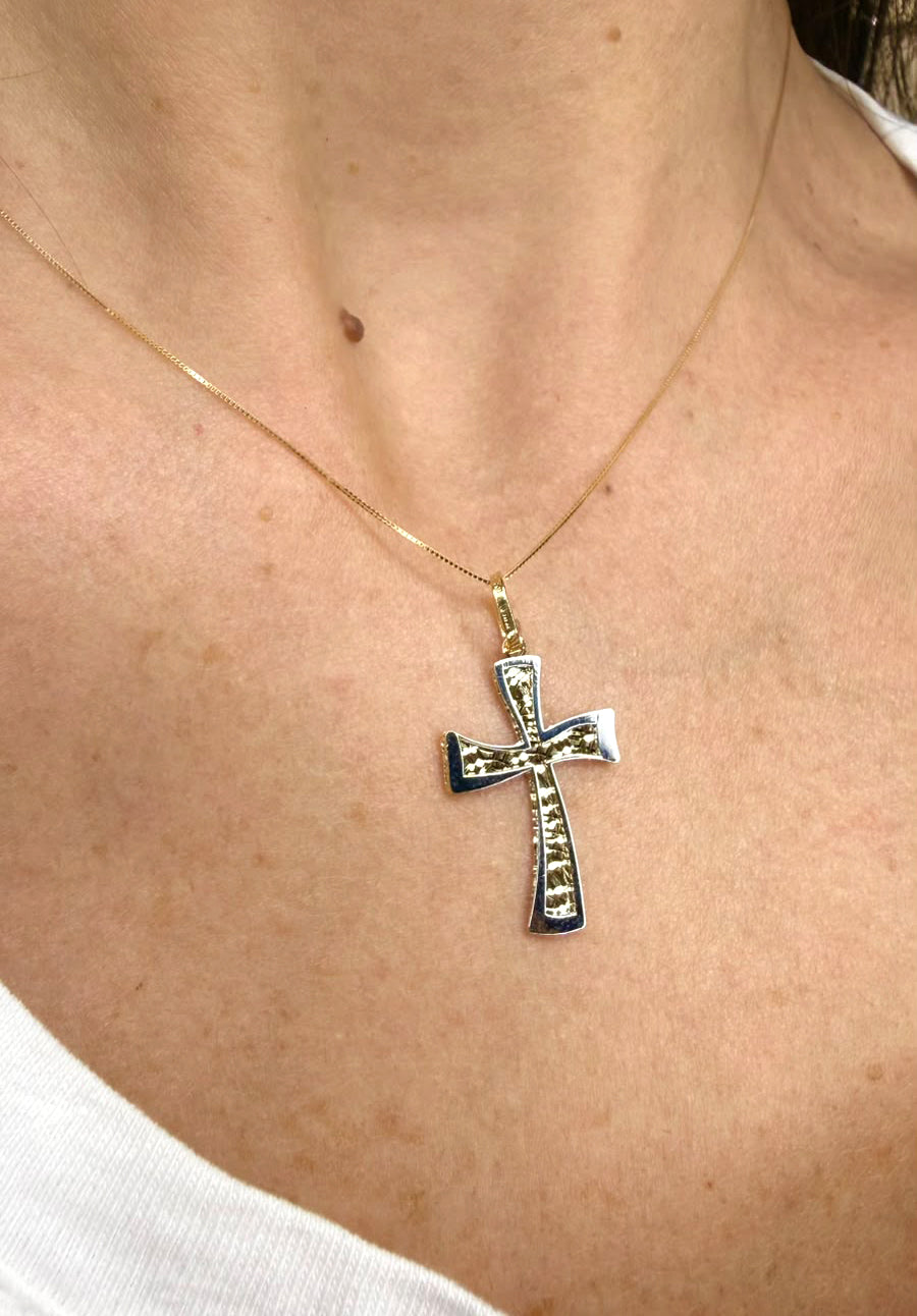 Croce bicolore diamantata in oro giallo 18 KT (750)