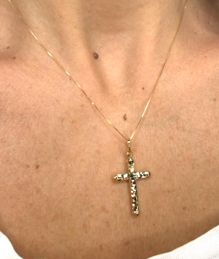 Croce sfaccettata in oro giallo 18 KT (750)