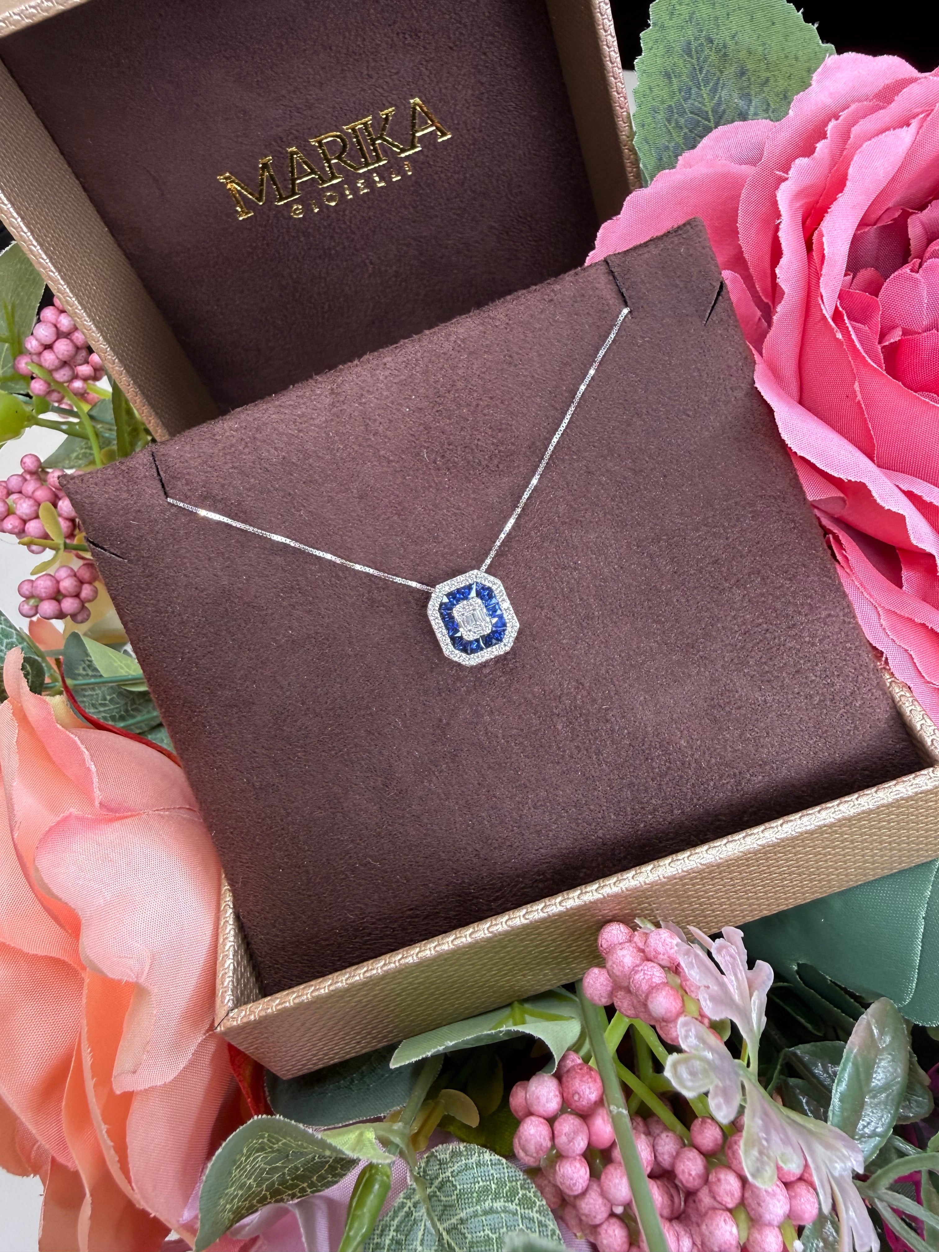 COLLANA IN ORO BIANCO 18KT DIAMANTI, BAGUETTE E ZAFFIRI