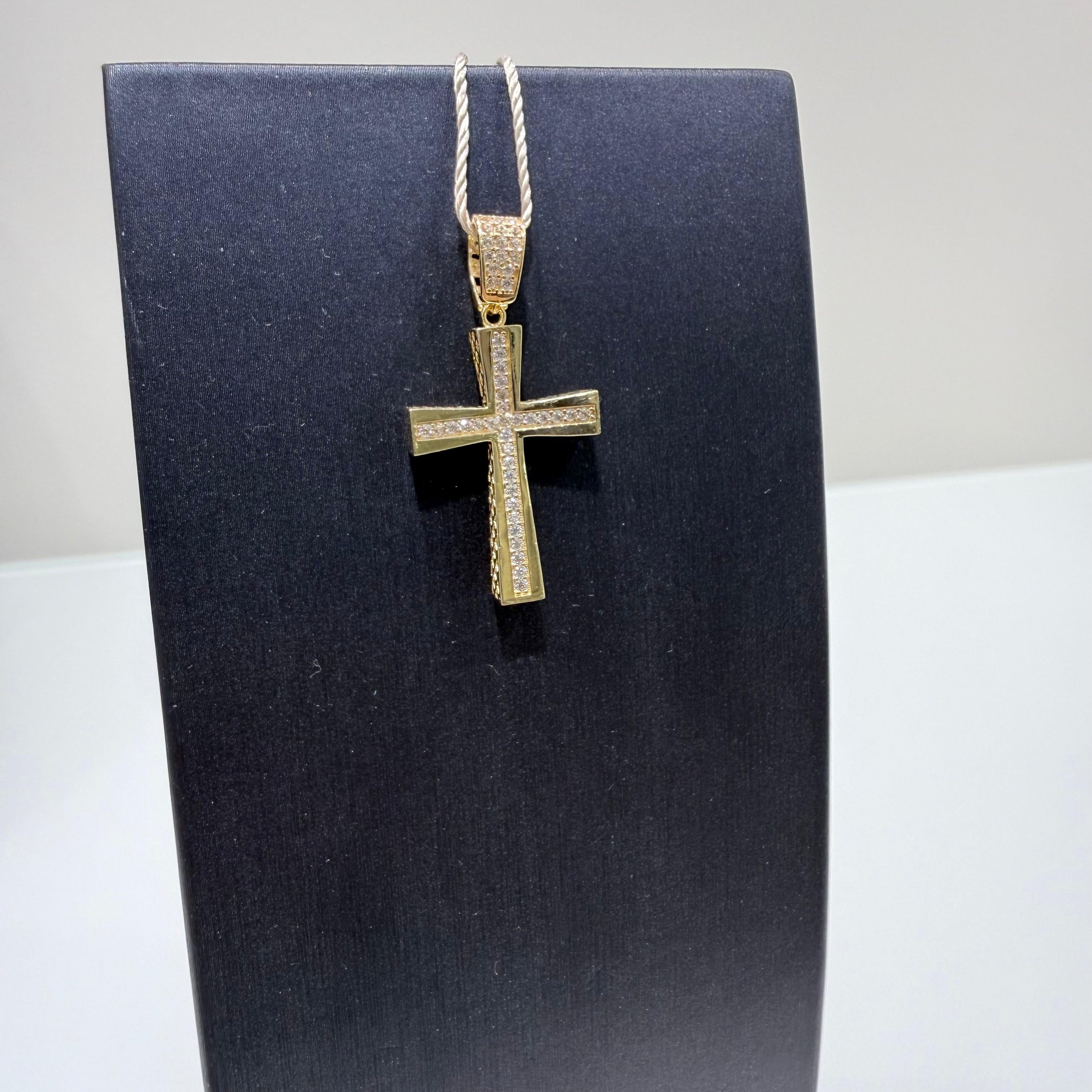 Ciondolo croce pavé di zirconi in oro giallo 18KT (750) – Made in Italy