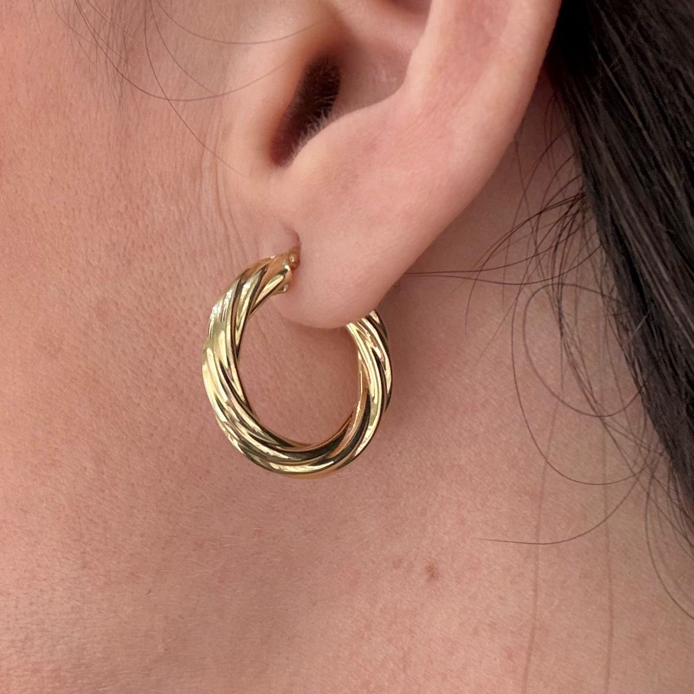 Orecchini a cerchio torchon in oro giallo 18KT (750) – Made in Italy
