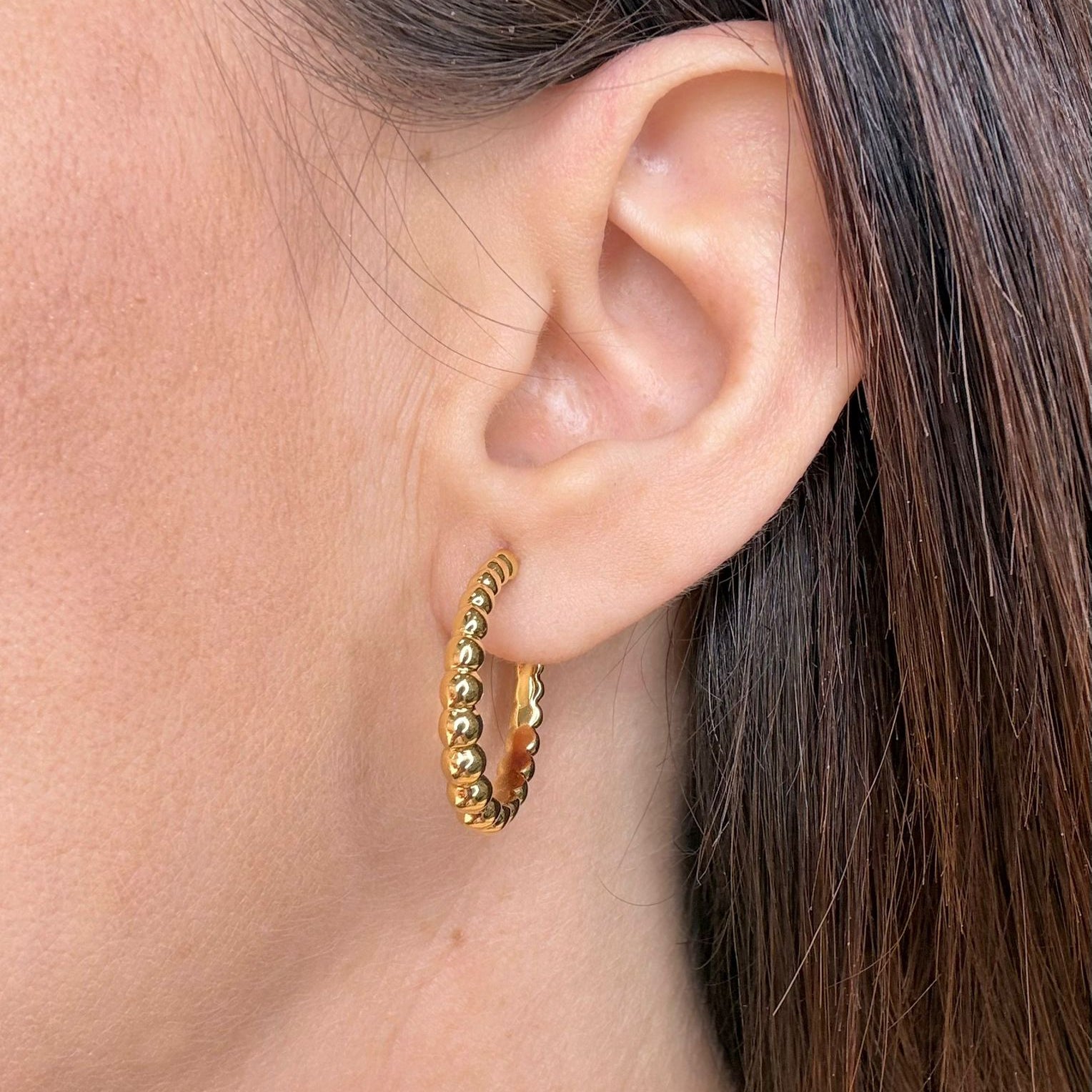 Orecchini cerchio boule in oro giallo 18 KT (750)