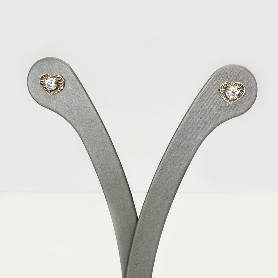 Orecchini a cuore con zircone in oro giallo 18 KT (750)