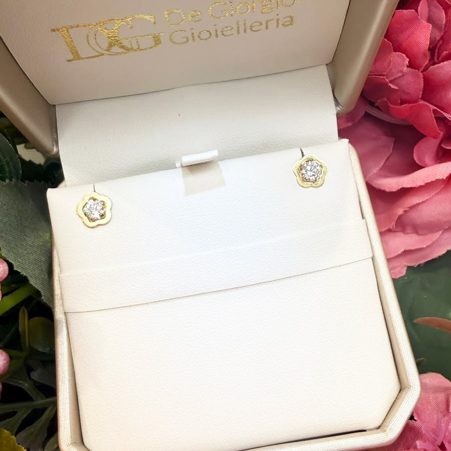 Orecchini fiore con zircone in oro giallo 18 KT (750)