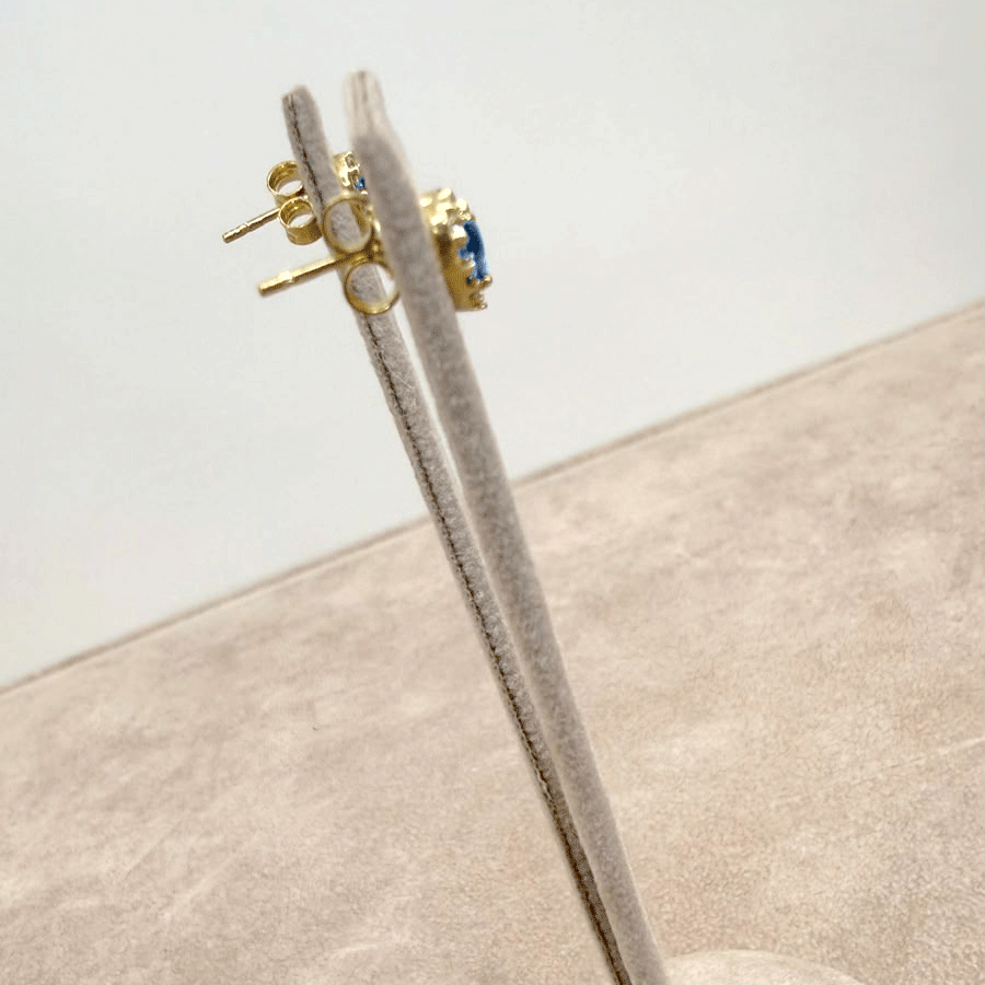 ORECCHINI CUORE CON ZIRCONI BLU E BIANCHI IN ORO 18 KT
