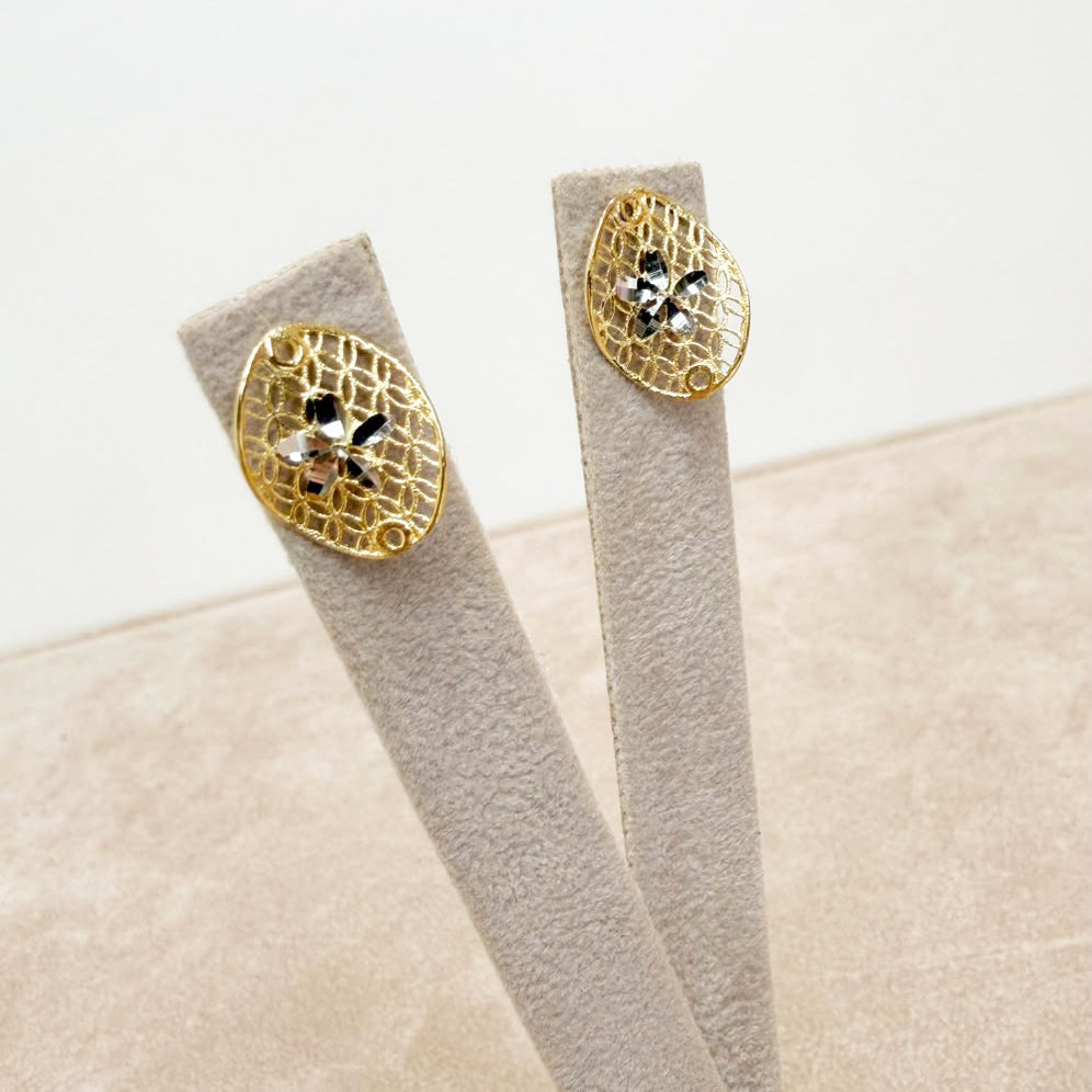 ORECCHINI OVALI TRAFORATI IN ORO GIALLO E BIANCO 18 KT (750)